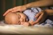 kako naučiti bebu da spava noću