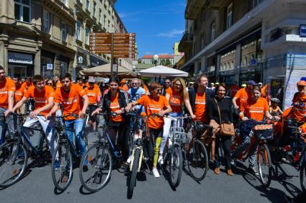 orange-bike-ride-privukao-brojne-bicikliste