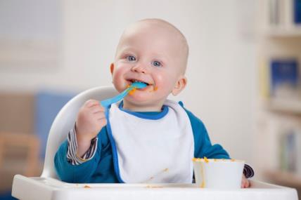intervju-s-pedijatricom-giovanom-armano-majcino-mlijeko-je-najprirodnija-i-najzdravija-hrana-za-dijete