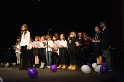 i-to-se-dogada-mlada-pjevacica-lea-zelic-13-organizirala-humanitarni-koncert