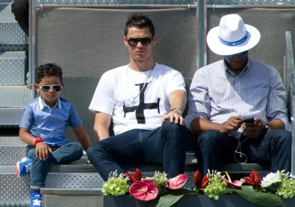 Cristiano Ronaldo i sin