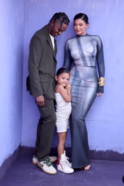 Kylie Jenner na dodjeli Billboard nagrada s dečkom i kćeri