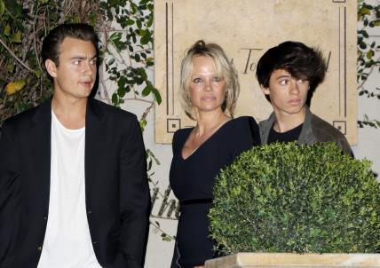 Pamela Anderson i sinovi