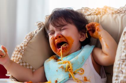dijete ima tantrum dok jede