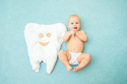 Kojim rasporedom niču zubi i kako djetetu ublažiti bol