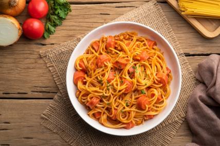recept za špagete s hrenovkama
