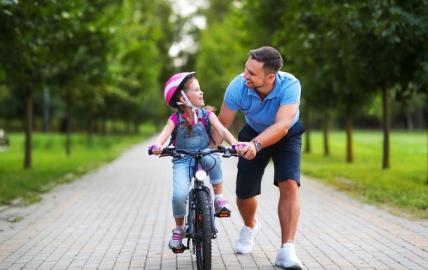 kako naučiti dijete voziti bicikl, 4 važna pravila o sigurnosti na cesti