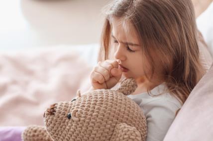 Kako ublažiti kašalj kod bebe i djece?