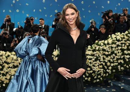 Karlie Kloss 4.jpg