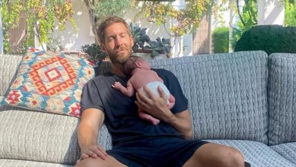 Calvin Harris i sin Micah.jpg