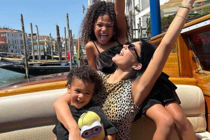 Kylie Jenner Stormi Aire.jpg