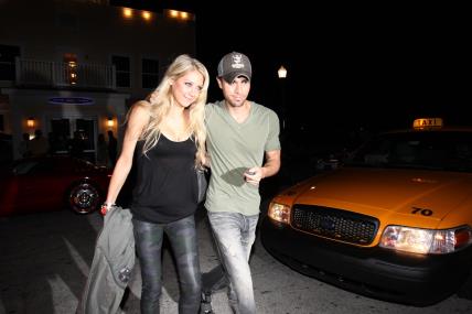 Anna Kournikova i Enrique Iglesias.jpg