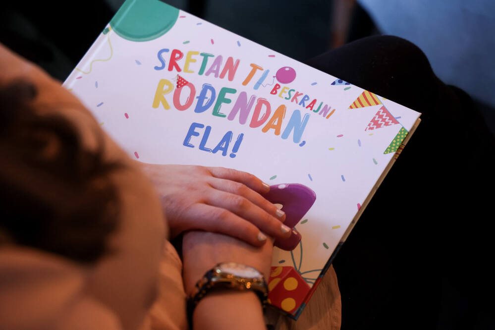 Promocija knjige Tvornica snova (1).jpg