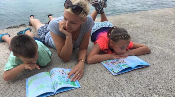 prica-koja-nas-je-odusevila-dankinja-koja-je-prigrlila-hrvatsku-i-osmislila-personalizirane-slikovnice-za-djecu
