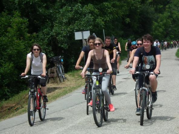 aktivni-vikend-na-dan-sela-roda-saznajte-zasto-rode-vole-cigoc-i-ukljucite-se-u-lonja-bike-tour