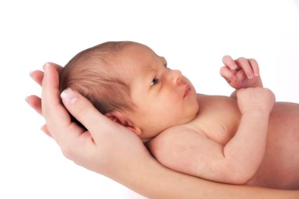 držanje bebe