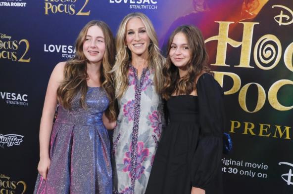 sarah jessica parker i kćeri.jpg
