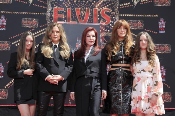 Obitelj Elvisa Presleya na predstavljanju filma 'Elvis' 2022.