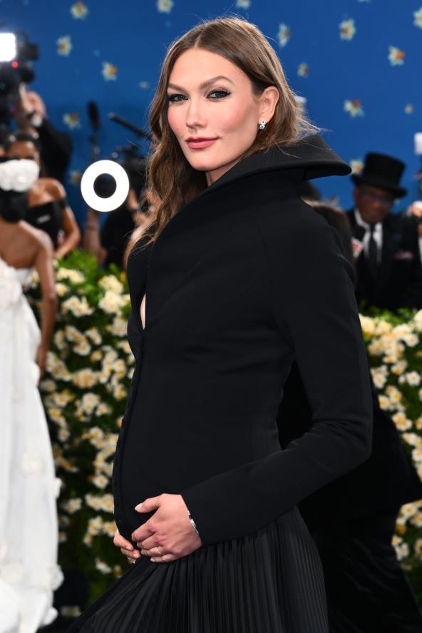 Karlie Kloss na Met Gali