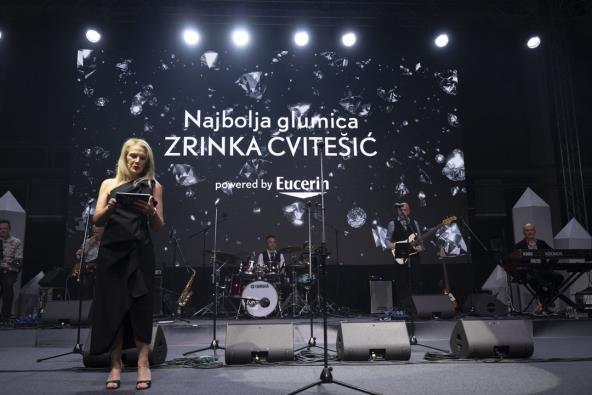 Zrinka Cvitešić