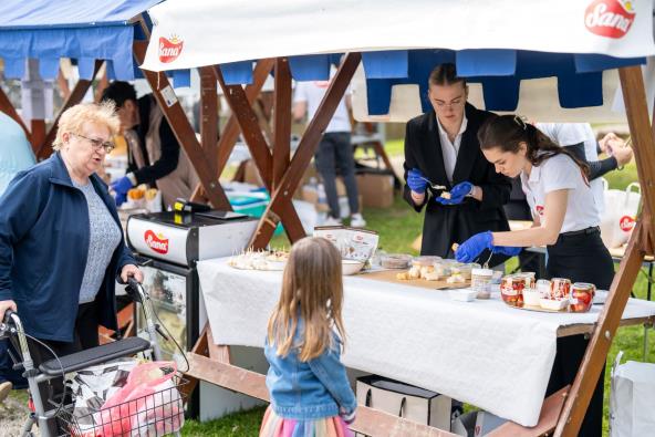 4. Hummus fest 1.jpg