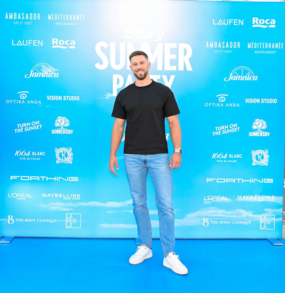 Story Summer Party_RG (42).jpg