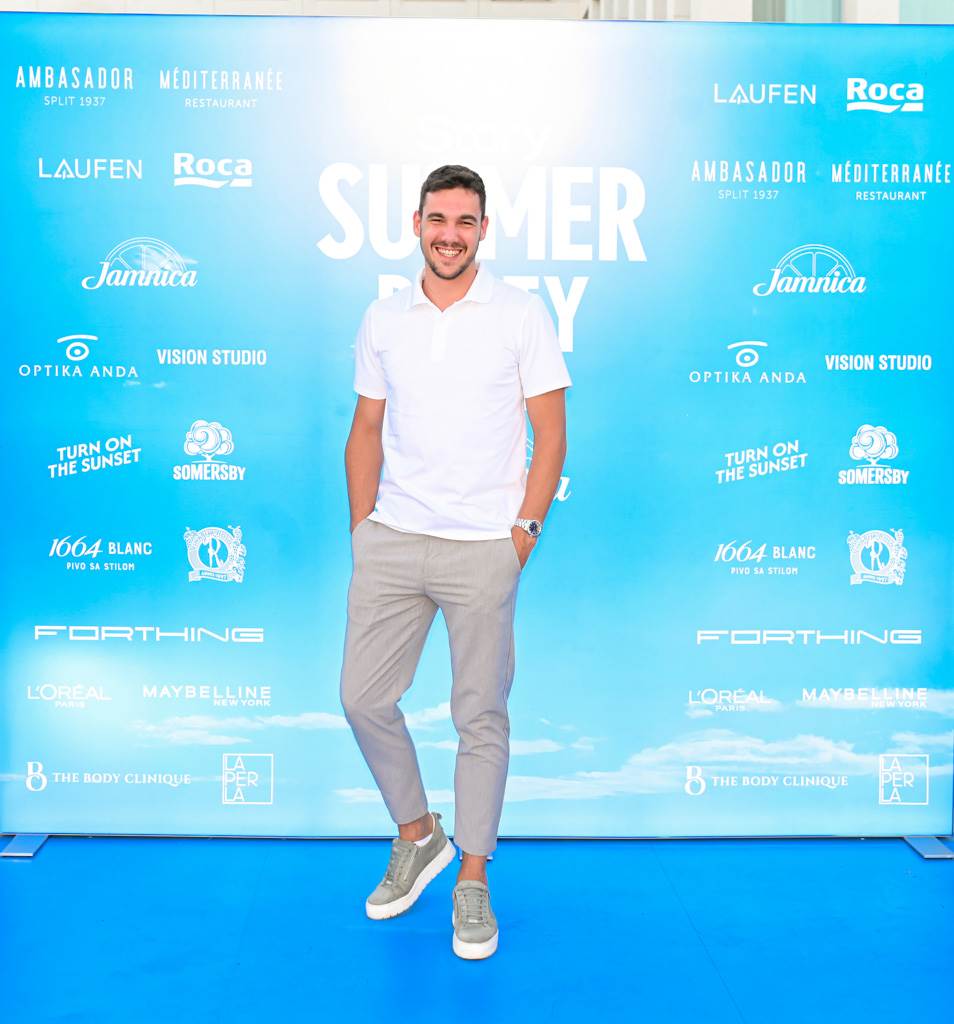 Story Summer Party_RG (108).jpg